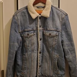 Mens Levi's Sherpa Denim Jacket Size Medium